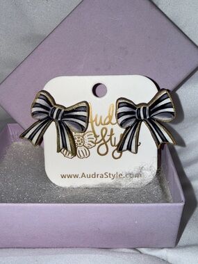Audra Style Black White Striped  Bow Earrings Lightweight Wood Nickel Free Studs